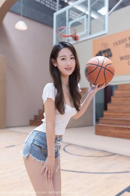久久亚洲中文字幕精…